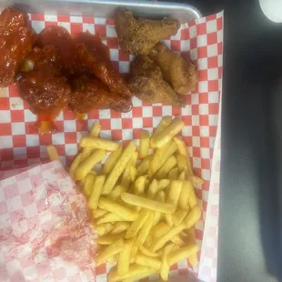 Buffalo wings and Lemon Pepper wings