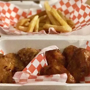 food, fried chicken, fried chicken wings, chicken wings and fried chicken, chicken wings, bbq wings, chicken, poultry, bbq chicken