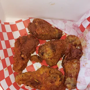 Louisiana Rub and Original Spicy Wings