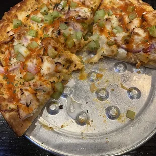 Buffalo Fire Roasted Chicken Pizza