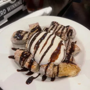 Cannoli Pretzel Stack