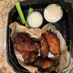 Traditional Wings - 6 Pieces