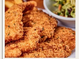 Shaw's Patio Bar & Grill