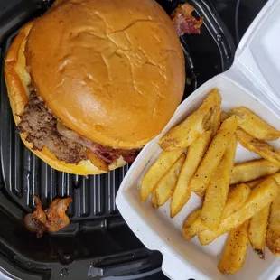 Smash burger/14 fries sent