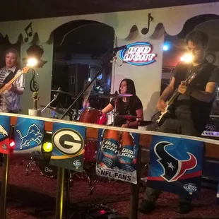 The Groove in action!