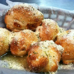 Garlic rolls!