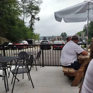 partial Nova patio pic, where you can enjoy your Boomin meat(s)