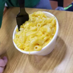 Side mac and cheese