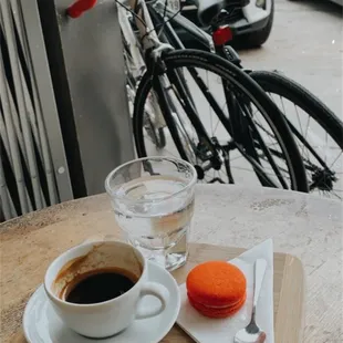 Espresso with Sparkling Water &amp; Strawberry Macaron