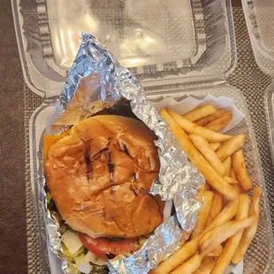 Classic cheeseburger with coated fries