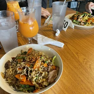 Phat mama and Thai tea!!