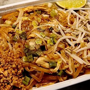 Chicken Pad Thai