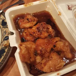 The General Tso chicken. Asked for extra heat, drowned in sauce and still pretty flavorless.