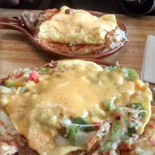 Denver skillet in the foreground. Sausage skillet in the background.