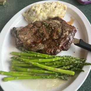 Ribeye in the afternoon, good chunk of meat.