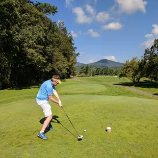 14th hole, white tees.