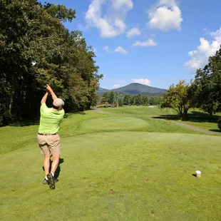 14th hole, white tees.