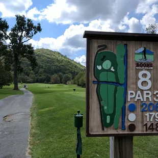 Hole 8 marker.