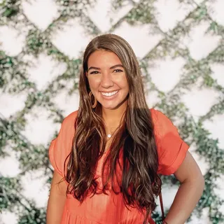Lyndsay S.