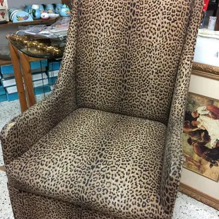 animal print chair