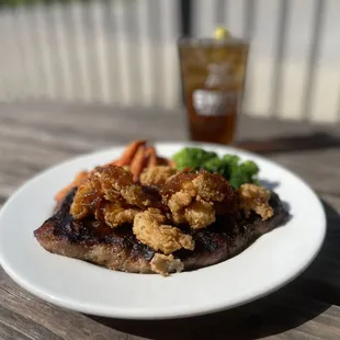 Boonedocks Pub & Grub