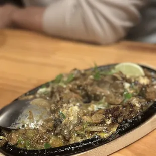 Sizzling Sisig