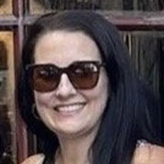 Sarah D.