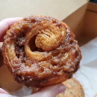Cinnamon sugar morning bun