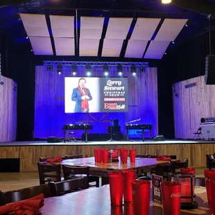Stage, great acoustics