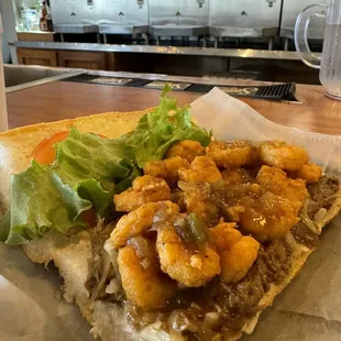 Surf n turf po boy