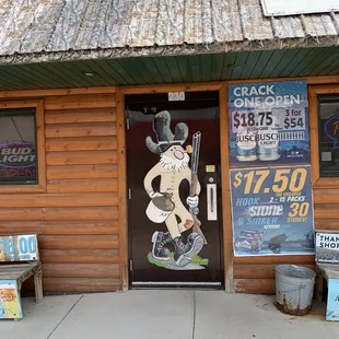 Front door facing North Main Street