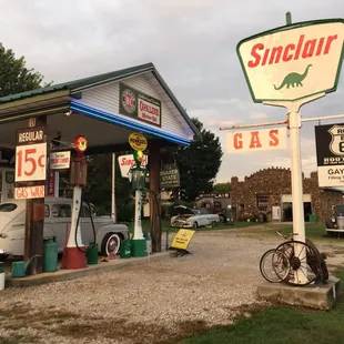 On the way west to Boots Motel. Must stop at Gay Parita's SINCLAR.