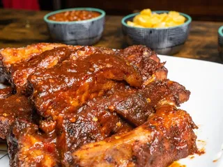Woody's Bar-B-Que