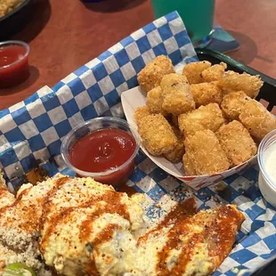 Elote bone in wings