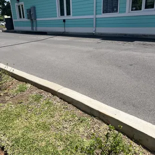 2 drive through windows