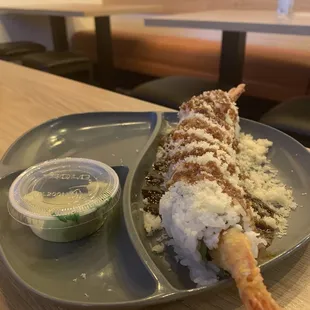 Crunchy Shrimp Roll