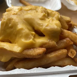 CHEESE FRIES