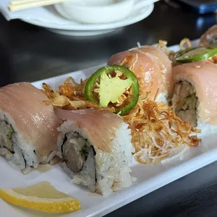 sushi, food, sashimi, sushi and sashimi