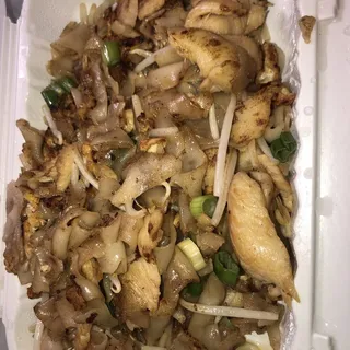 42. Gai Kua Noodle