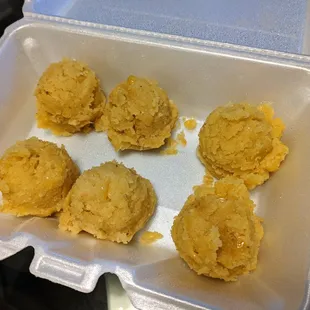 I love love love the corn cakes here. These cakes are one of the reasons why I revisit.