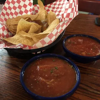 Chips & Salsa