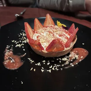 Coconut cream tartlet