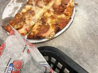 Pizza Cottage & Tipton Tavern - Powell