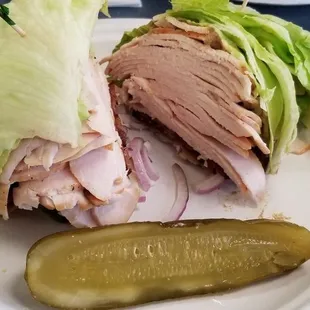 Jerry's Sandwich (turkey, bacon, Swiss, onion and hot mustard) - breadless