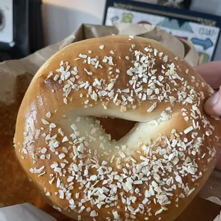 Onion bagel