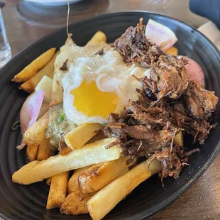 Breakfast Poutine