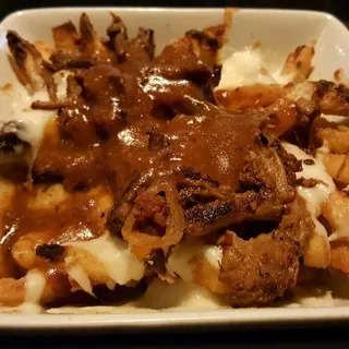 Skirt Steak Poutine