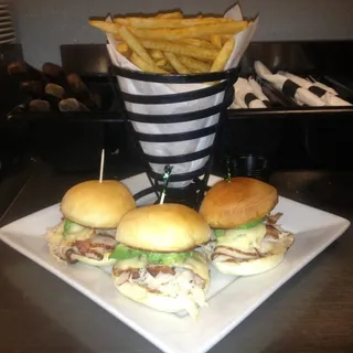 Warm Peppered Chicken Sliders