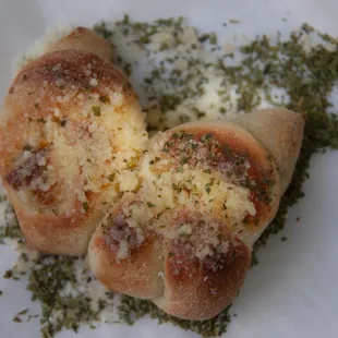 garlic knots