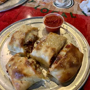 Pepperoni &amp; Bacon Calzone - Yum! Best thing I've had thus far for sure! Always can go back to it.